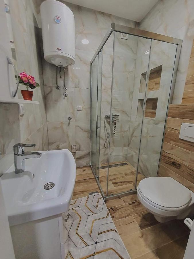 Zara 1 Apartman Bijeljina Exterior photo